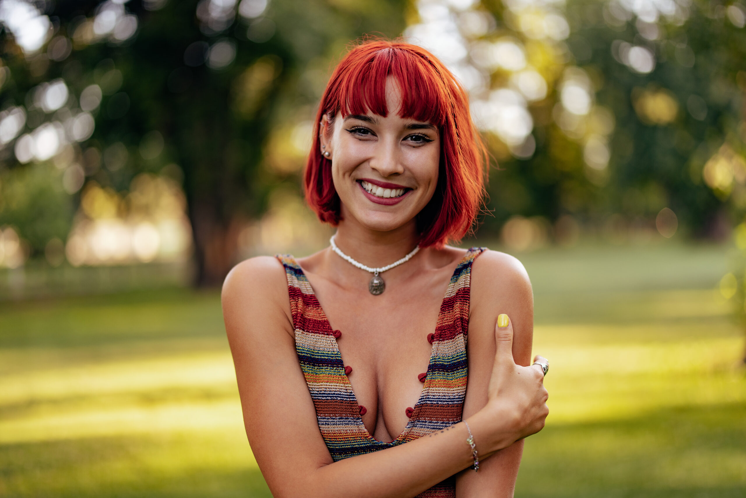 Dating Advice for Redheads - smiling redhead outdoors