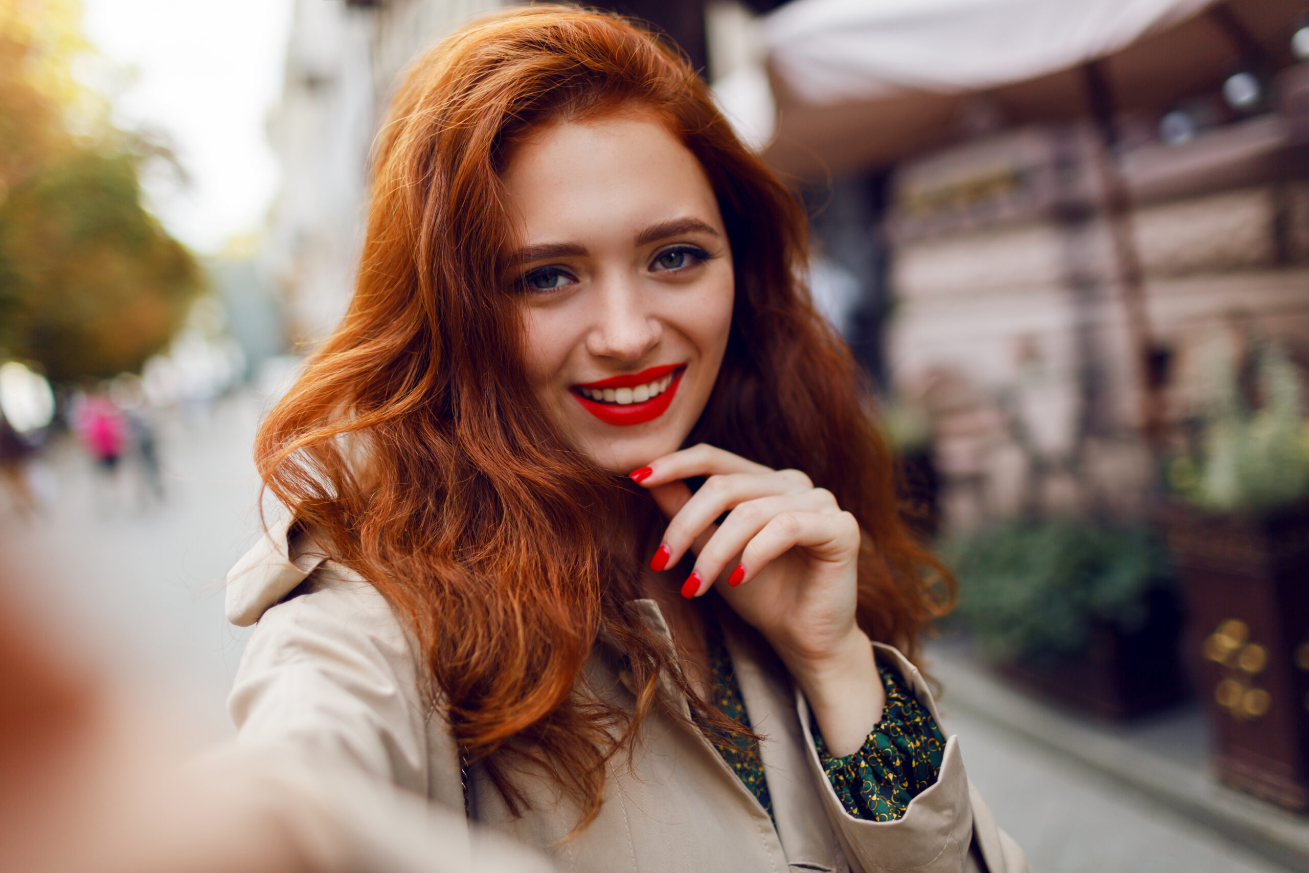 Impress a Redhead Girl with Confidence - ginger lady walking