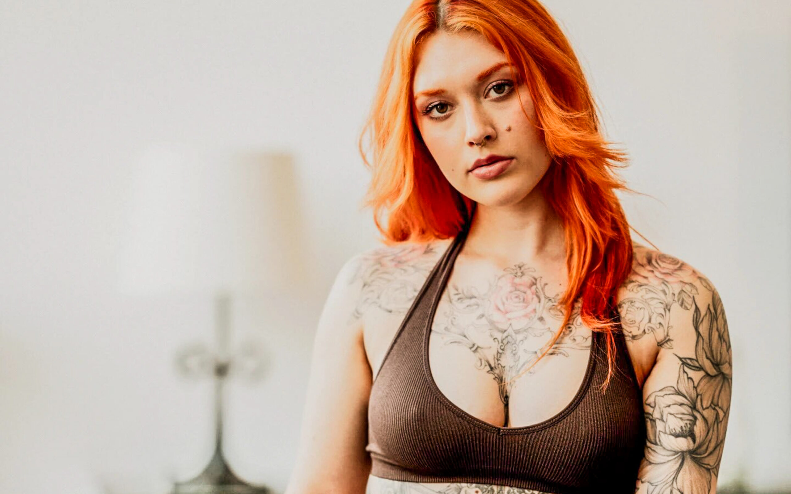 Keep a Redhead Interested - elegant young redhead