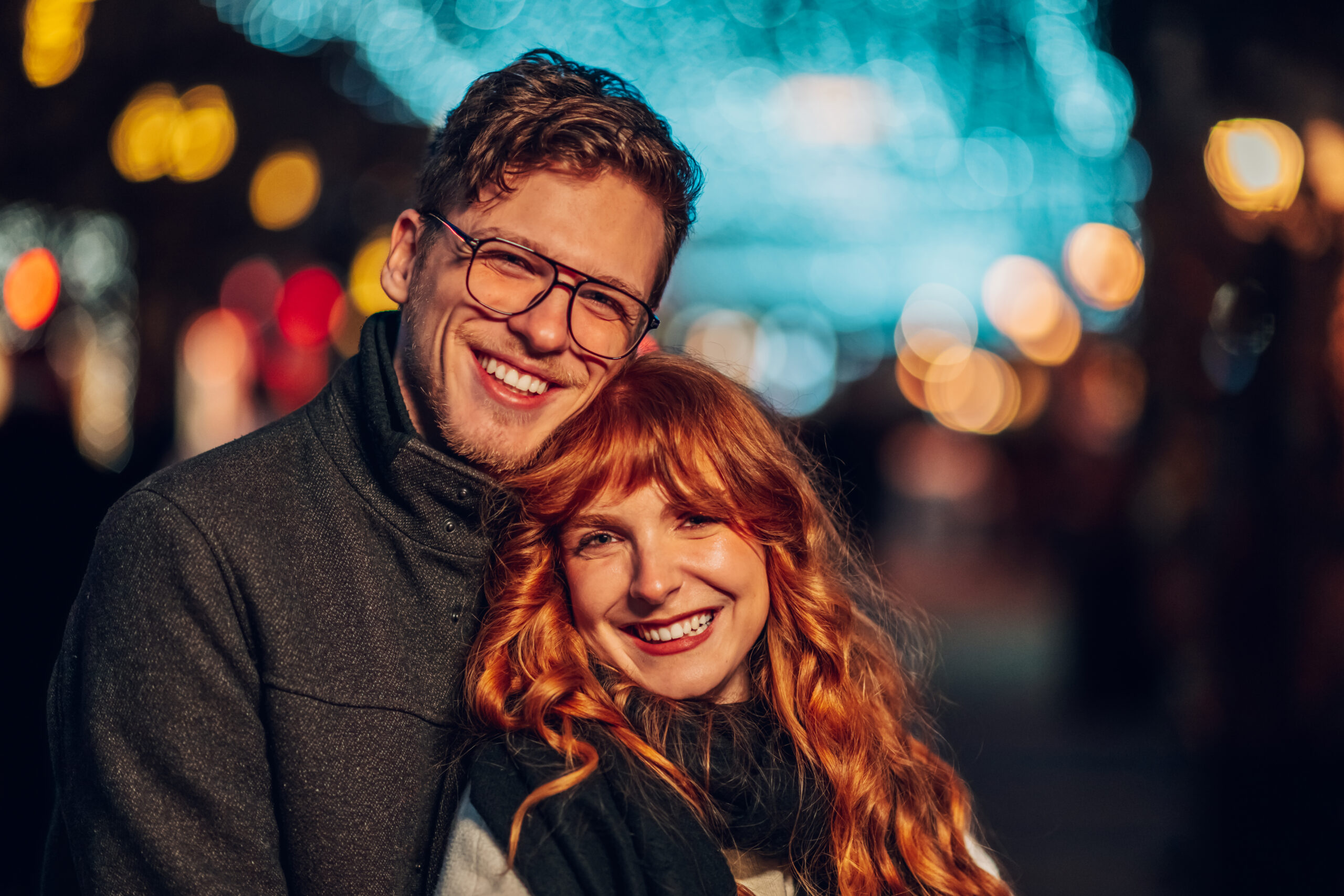 What Gingers Like Romantically - couple hugging